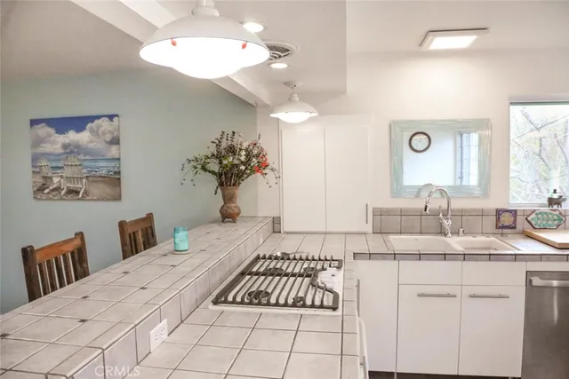 $1,100,000 | 2410 Langton Street, Cambria, CA 93428