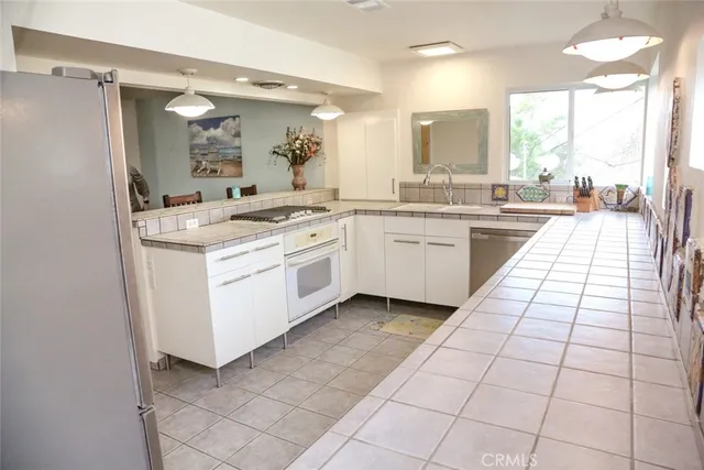 $1,100,000 | 2410 Langton Street, Cambria, CA 93428