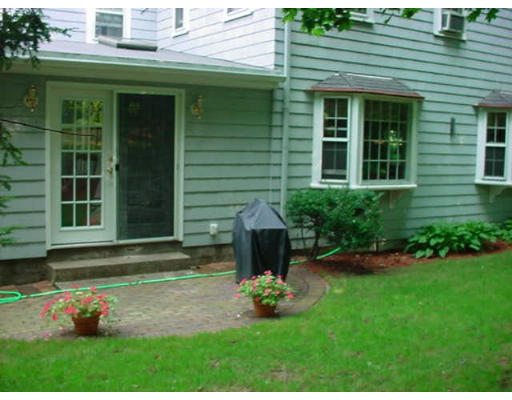 18 Lockway Road Andover, MA 01810 - Photo 8 of 9 Gallery Image 8