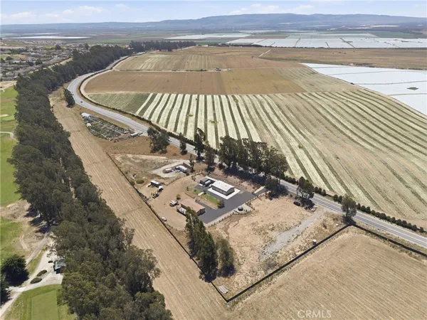 $985,000 | 955 Guadalupe Road, Arroyo Grande, CA 93420