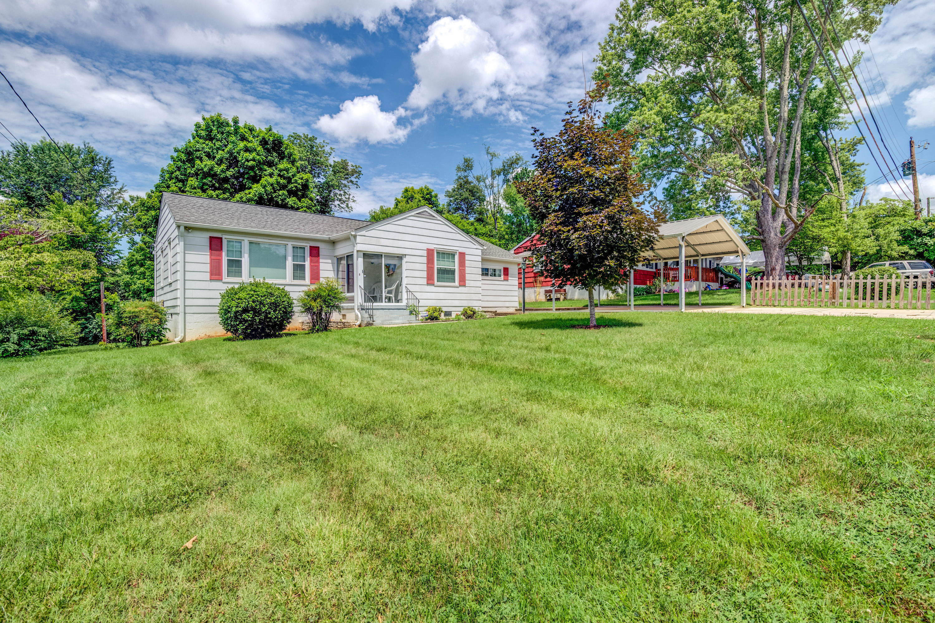 5321 Rondo Road Northeast Knoxville, TN 37918 - Photo 1 of 20 2