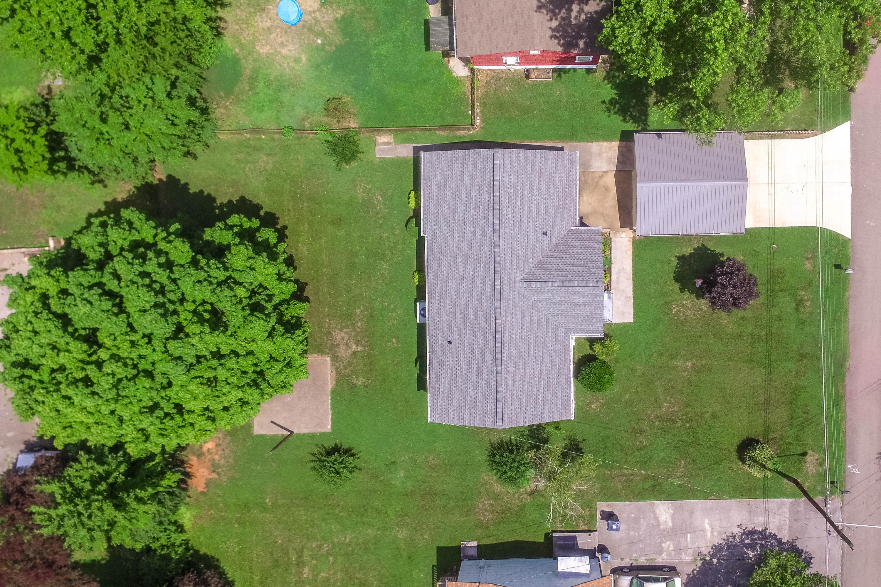 5321 Rondo Road Northeast Knoxville, TN 37918 - Photo 4 of 20 22