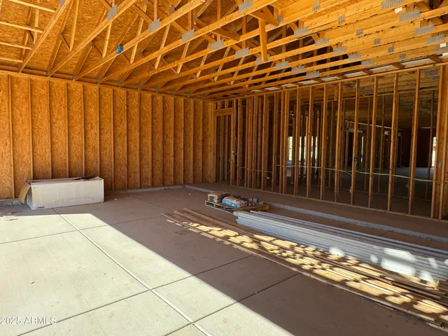 $1,000,000 | 18526 East Cloud Road, Queen Creek, AZ 85142