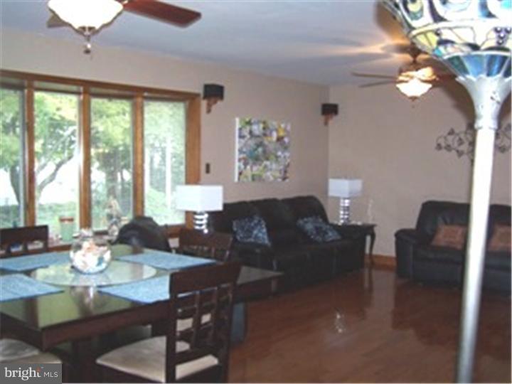 411 Upland Road Havertown, PA 19083 - Photo 11 of 25 Family Room