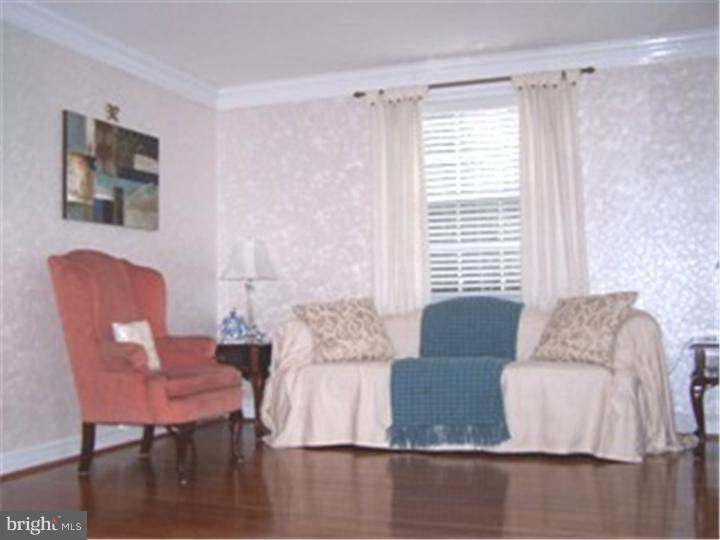 411 Upland Road Havertown, PA 19083 - Photo 3 of 25 Living Room