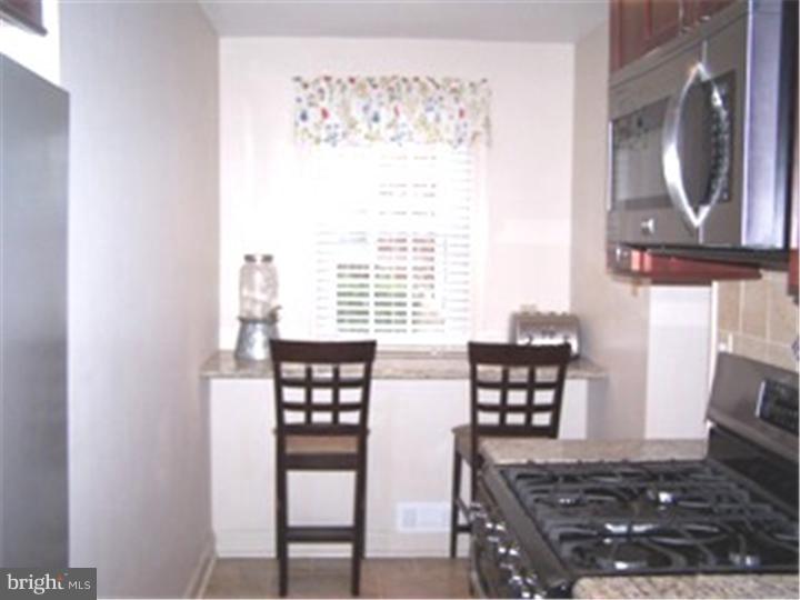 411 Upland Road Havertown, PA 19083 - Photo 10 of 25 Kitchen