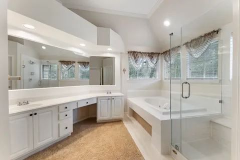 $625,000 | 74 East Greywing Circle, The Woodlands, TX 77382