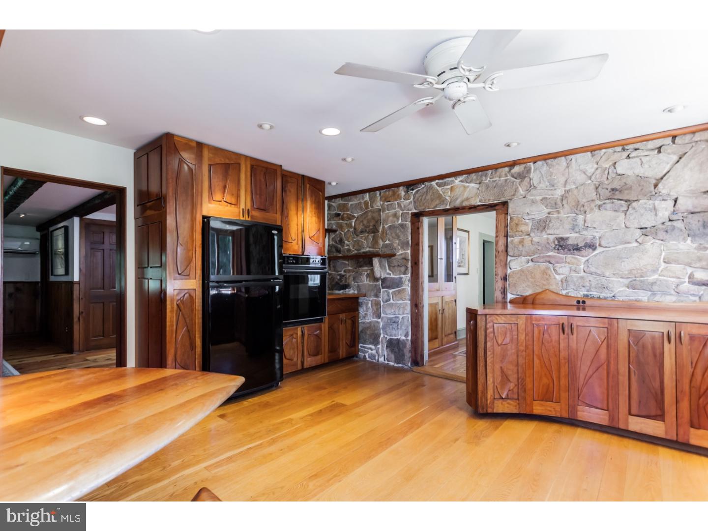 242 Ridge Road Spring City, PA 19475 - Photo 10 of 25 Kitchen