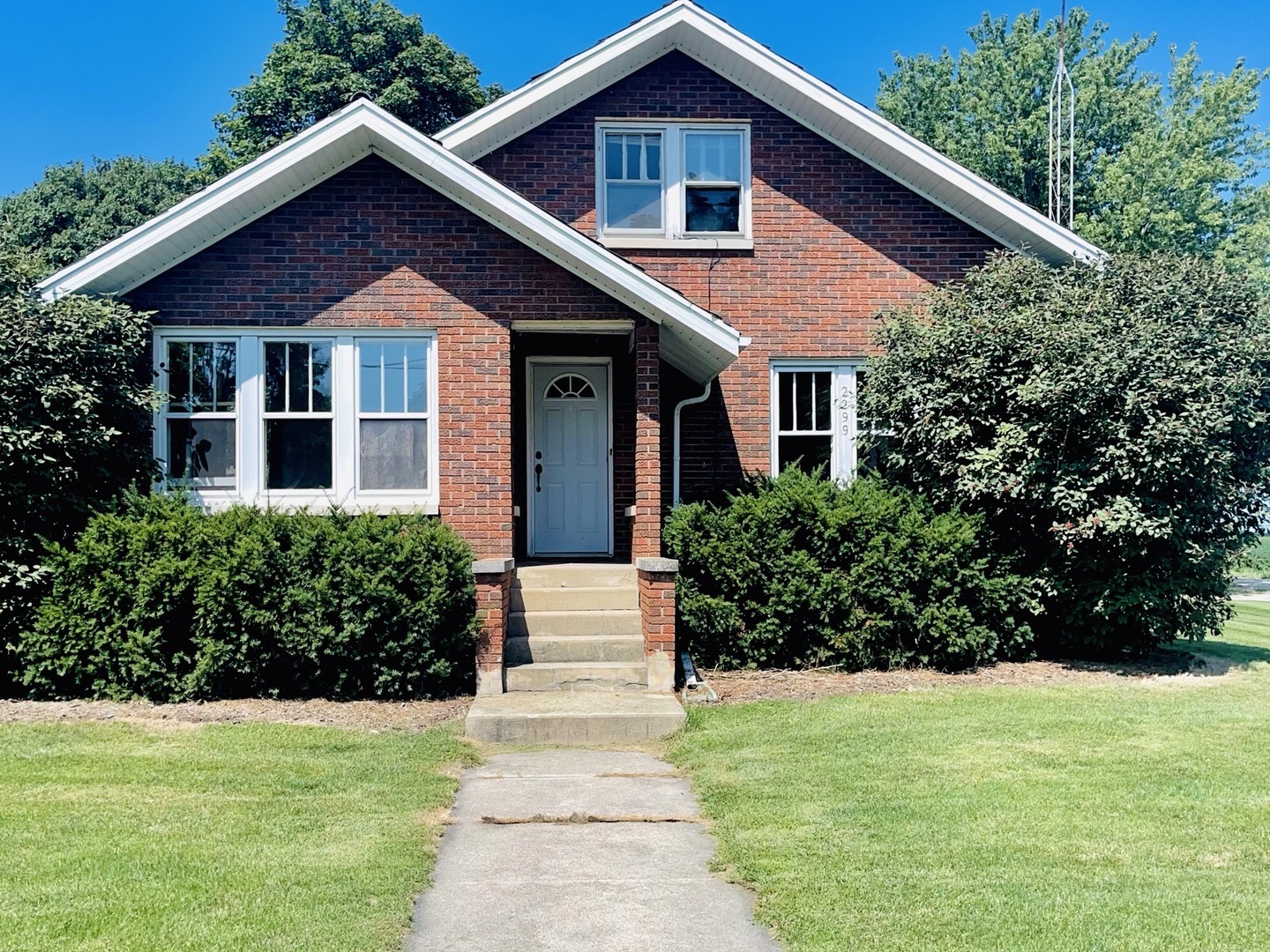 2299 North 3608th Road Serena, IL 60549 - Photo 1 of 6