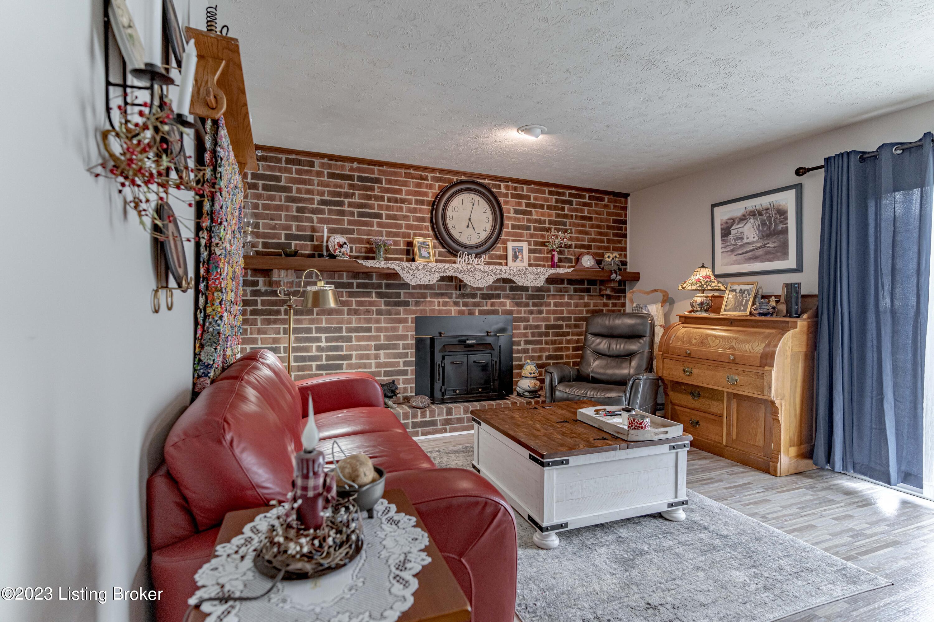 10503 St Rene Road Louisville, KY 40299 - Photo 22 of 53 DSC09035