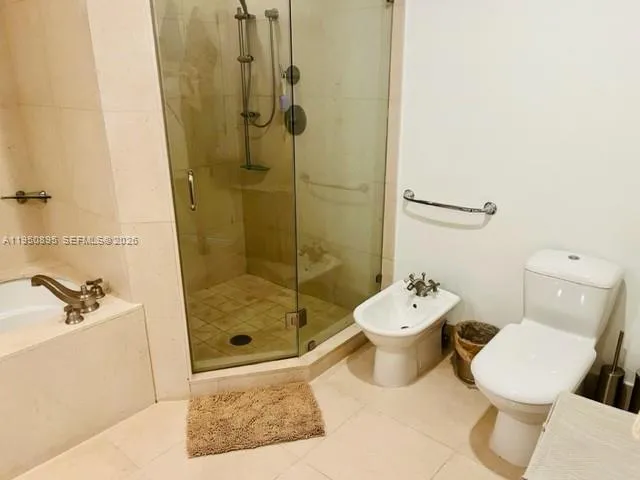 $7,811 | 6799 Collins Avenue, Unit 412, Miami Beach, FL 33141