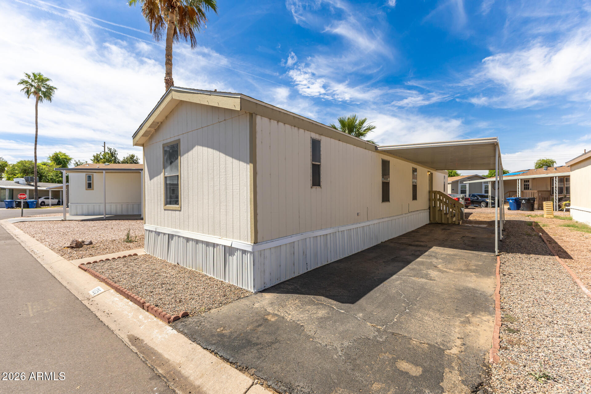 625 West McKellips Road, Unit 330 Mesa, AZ 85201 - Photo 5 of 46 a view of a back yard of the house