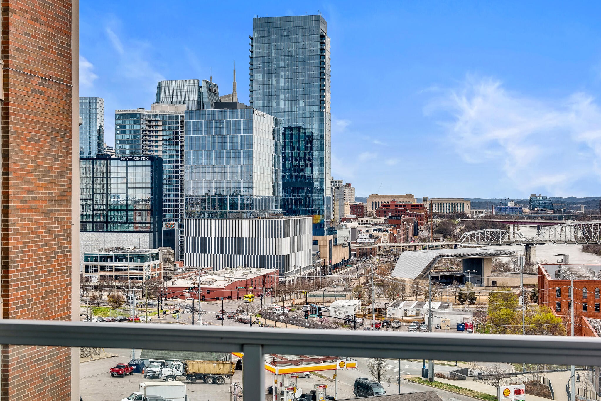 20 Rutledge Street, Unit 407 Nashville, TN 37210 - Photo 18 of 39 a view of a city with tall buildings