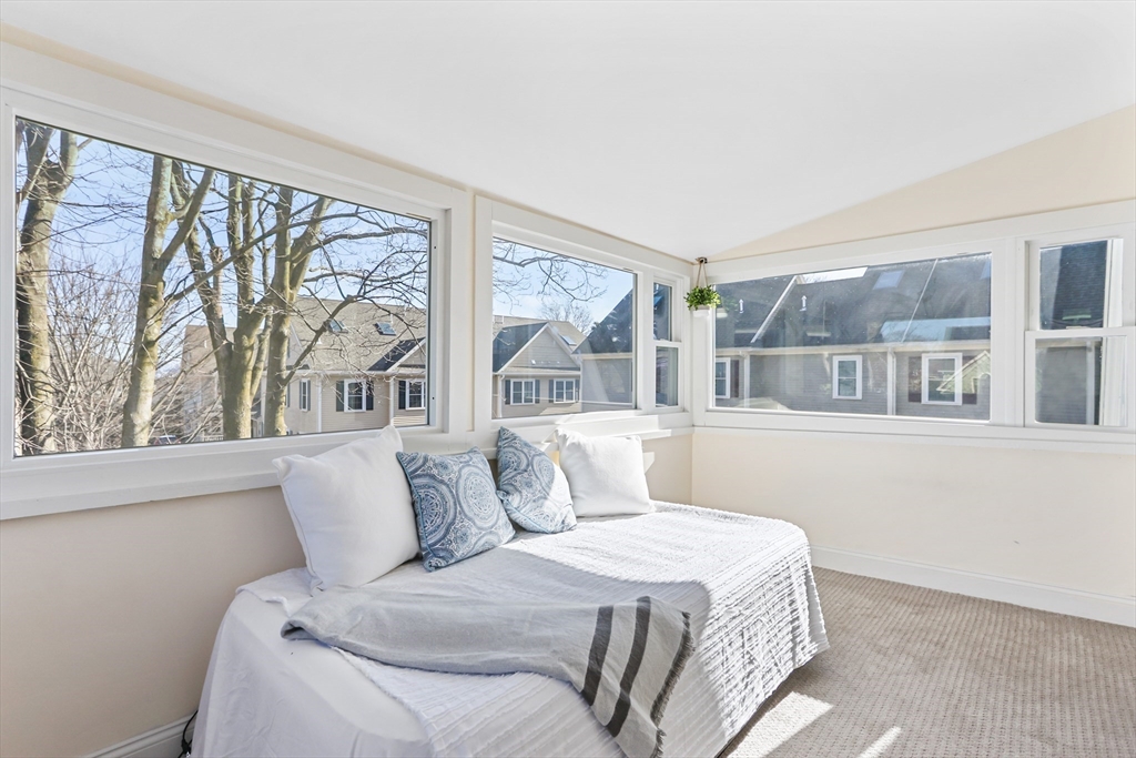 9 Oakley Road Belmont, MA 02478 - Photo 23 of 36 Gallery Image 23