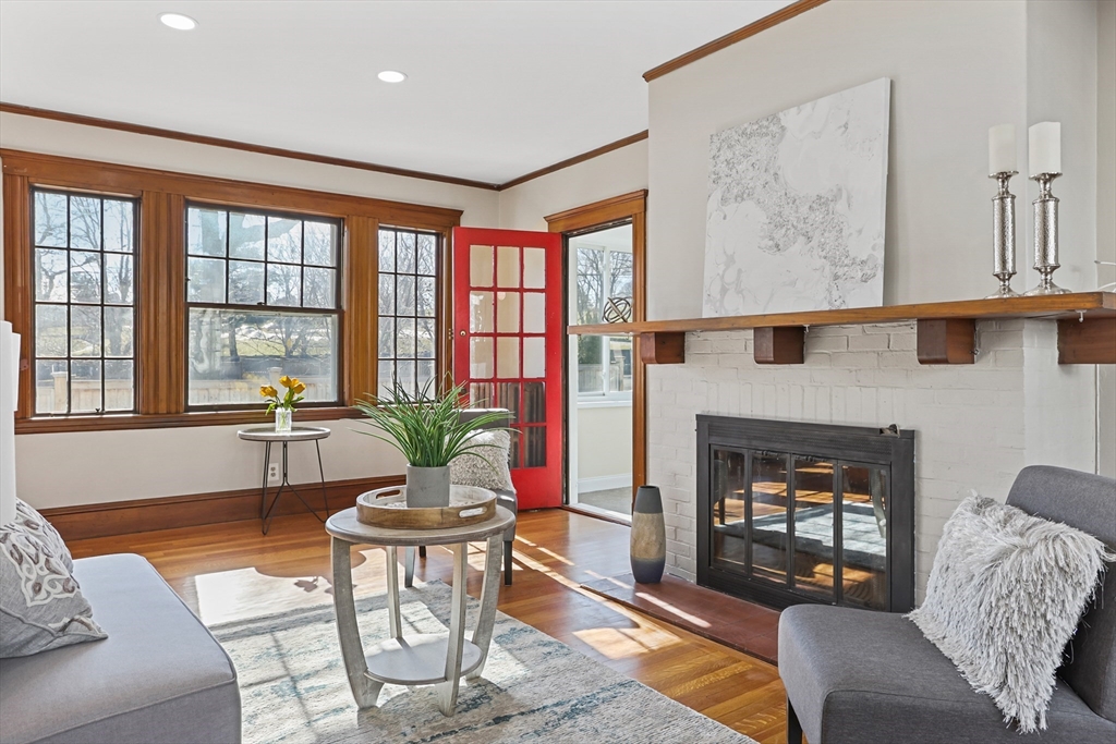 9 Oakley Road Belmont, MA 02478 - Photo 9 of 36 Gallery Image 9
