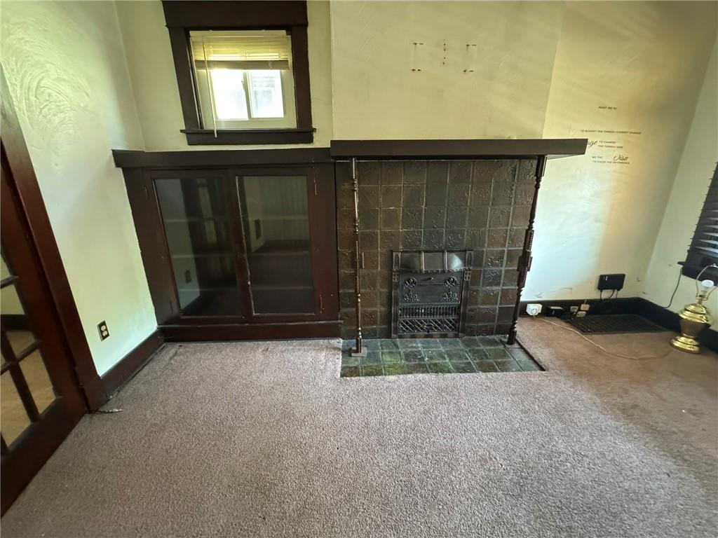 1735 Laketon Road Pittsburgh, PA 15221 - Photo 7 of 28 Gallery Image 7
