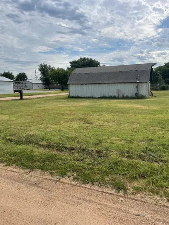 $50,000 | 704 Ash Street, Harper, KS 67058