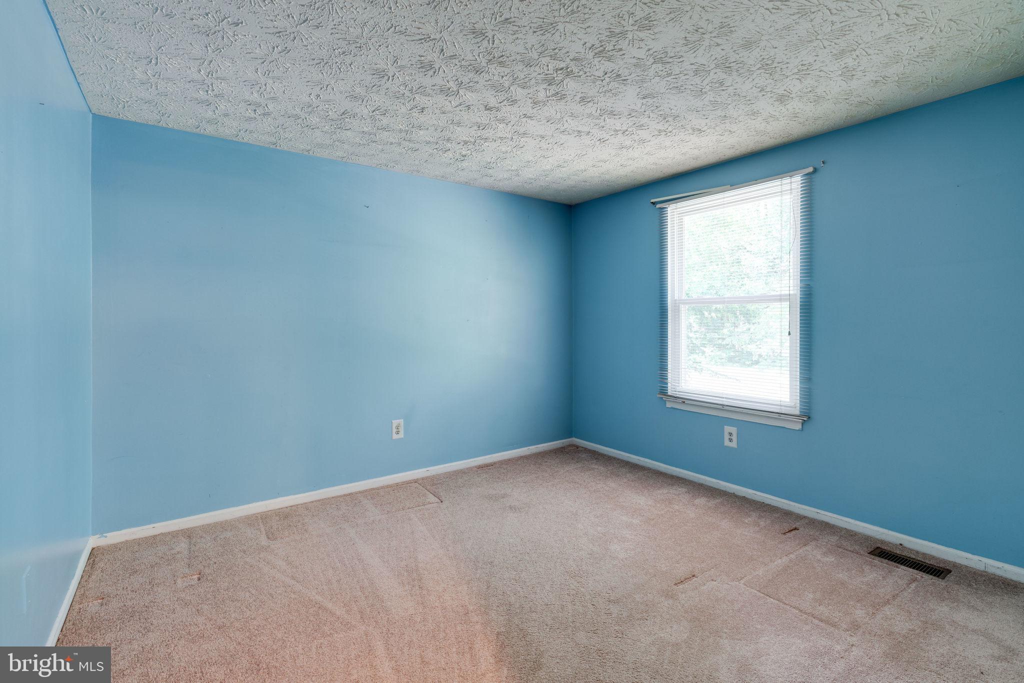 8698 Young Court Springfield, VA 22153 - Photo 27 of 53 Gallery Image 27