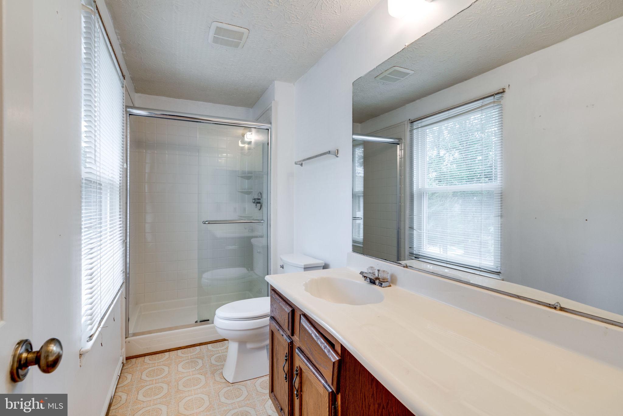8698 Young Court Springfield, VA 22153 - Photo 35 of 53 Gallery Image 35