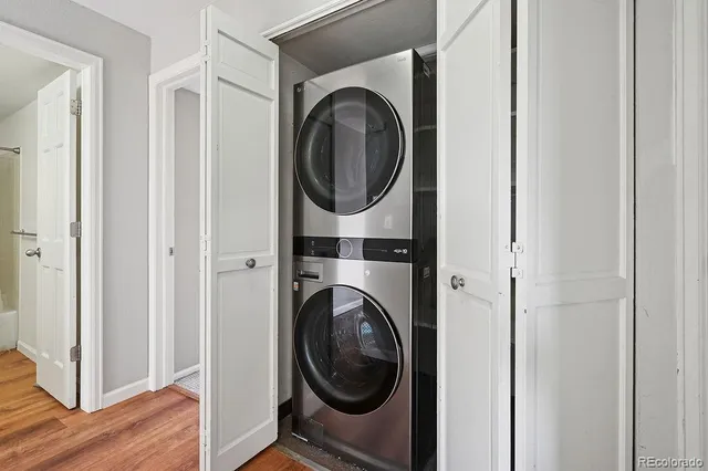 $2,200 | 844 South Vance Street, Unit B, Lakewood, CO 80226