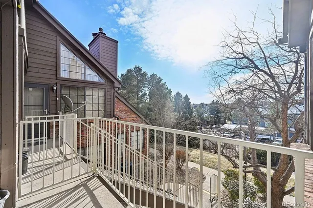 $2,200 | 844 South Vance Street, Unit B, Lakewood, CO 80226