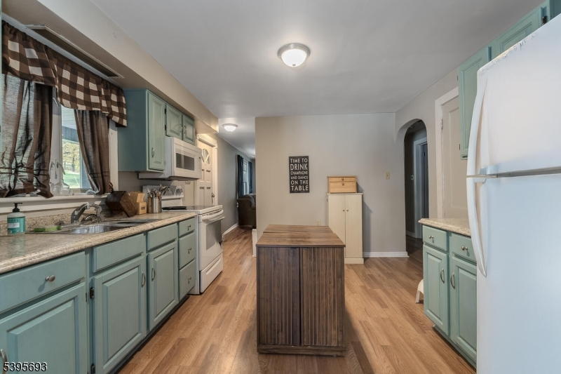 324 Tunnel Road Asbury, NJ 08802 - Photo 23 of 26