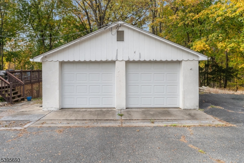 324 Tunnel Road Asbury, NJ 08802 - Photo 4 of 26