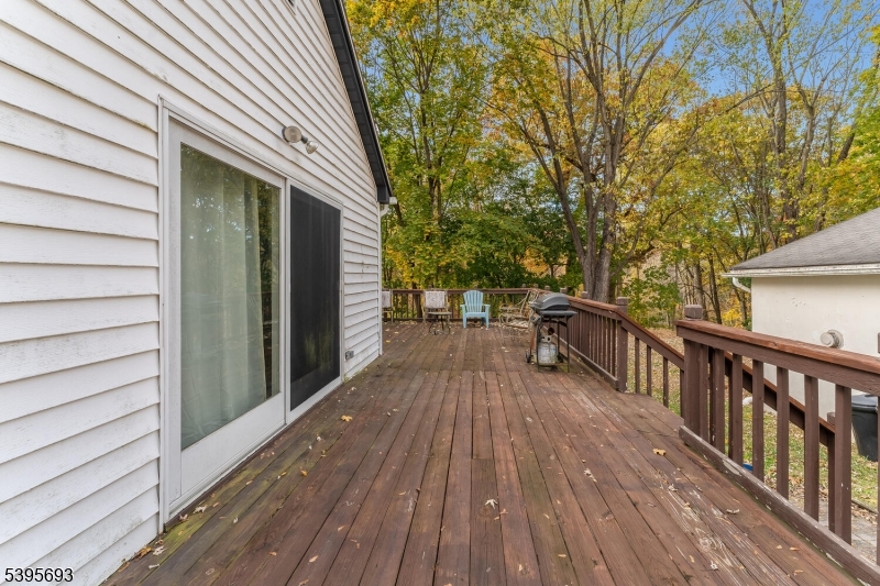 324 Tunnel Road Asbury, NJ 08802 - Photo 6 of 26