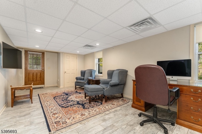 324 Tunnel Road Asbury, NJ 08802 - Photo 10 of 26