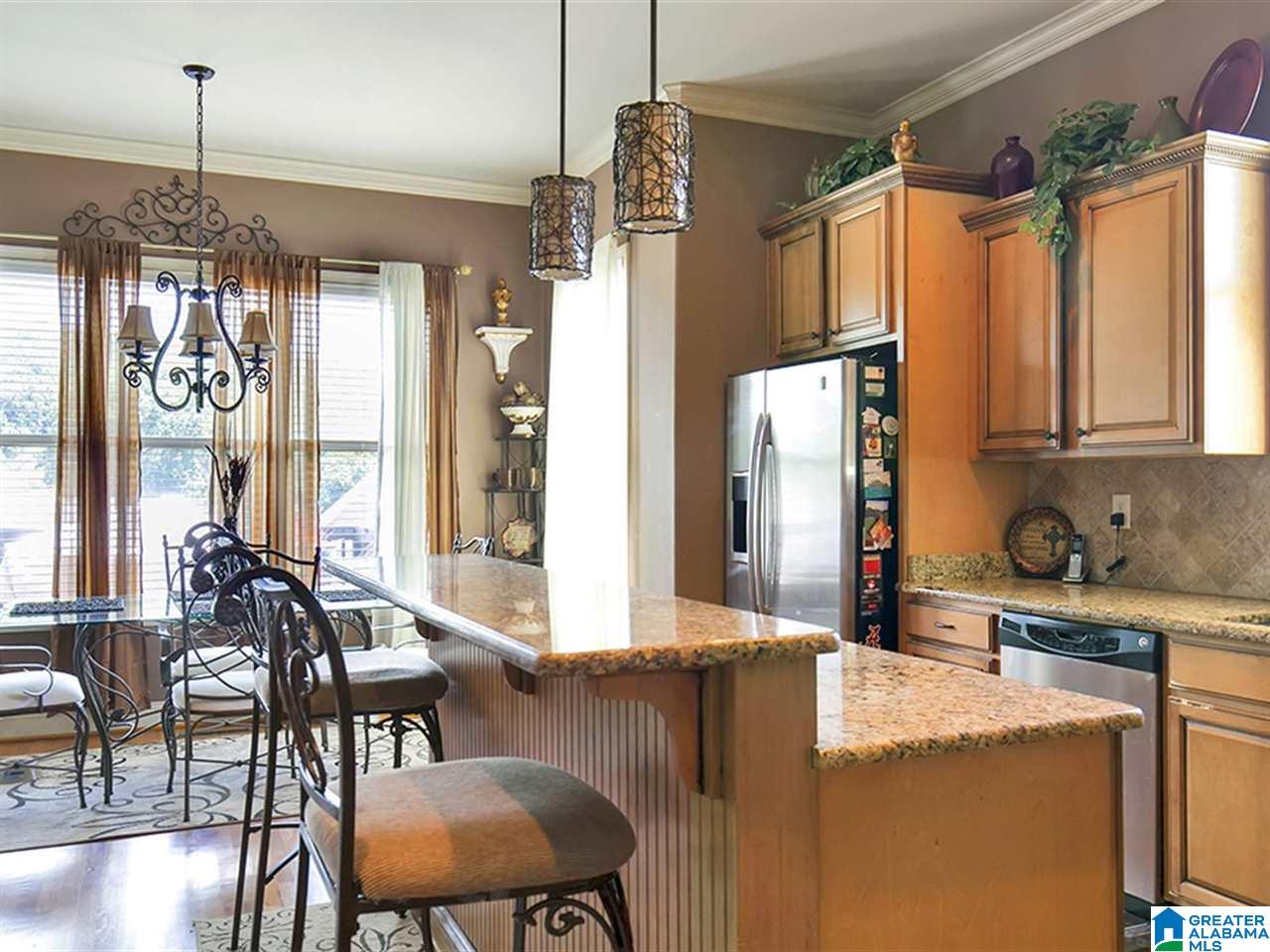 188 Red Bay Drive Alabaster, AL 35114 - Photo 4 of 30