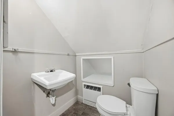 $245,000 | 1221 5th Street South, Moorhead, MN 56560