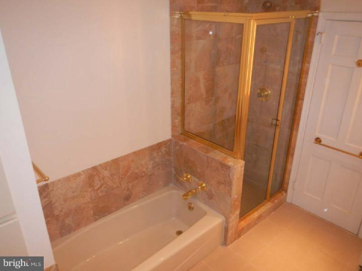 414 Thayer Road Swarthmore, PA 19081 - Photo 13 of 24 Master Bathroom