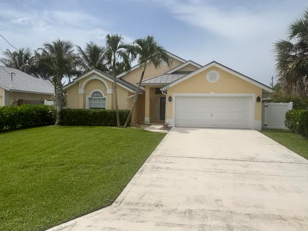 $3,800 | 6366 Barbara Street, Jupiter, FL 33458