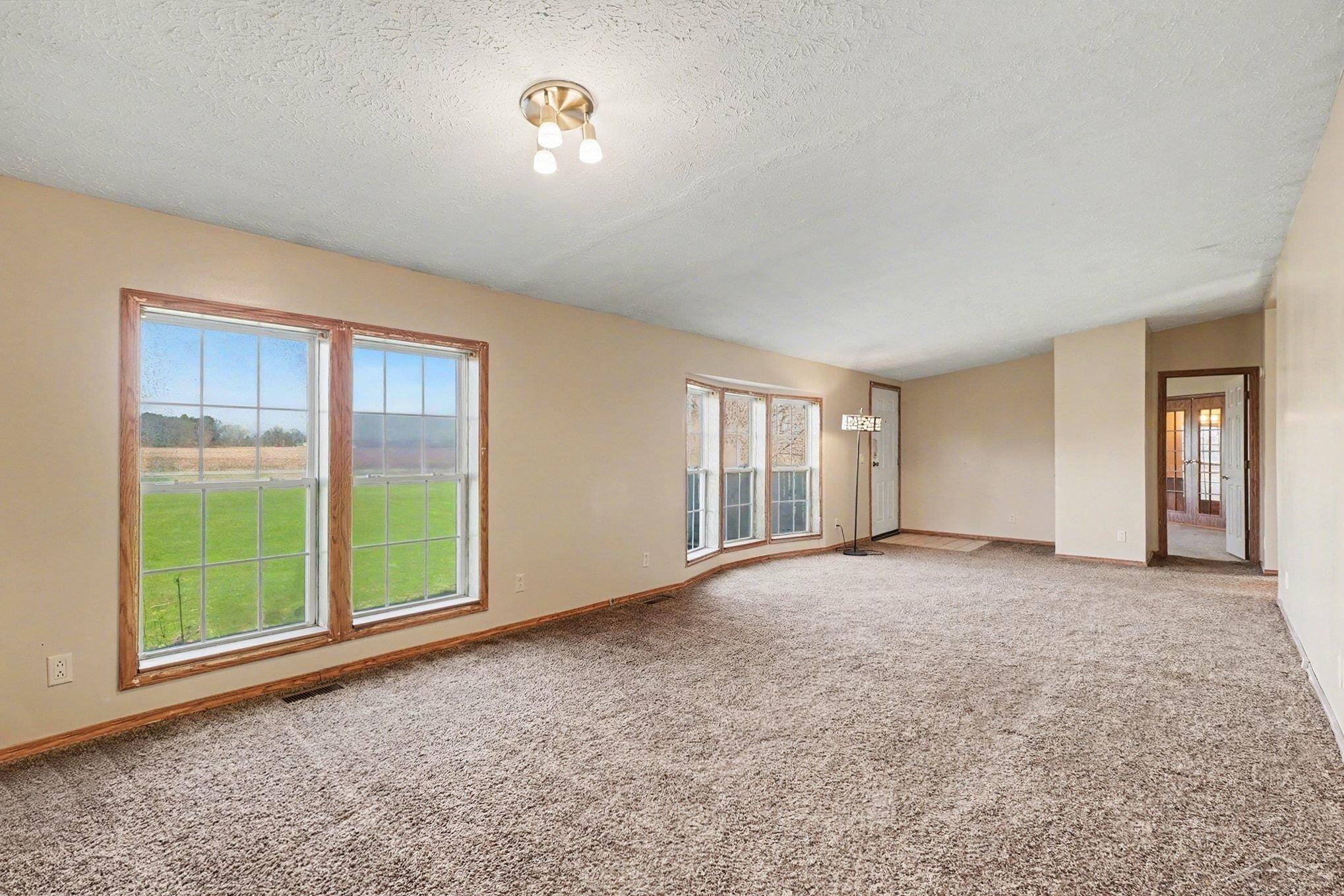 13195 Elms Road Birch Run, MI 48415 - Photo 4 of 28 Gallery Image 4