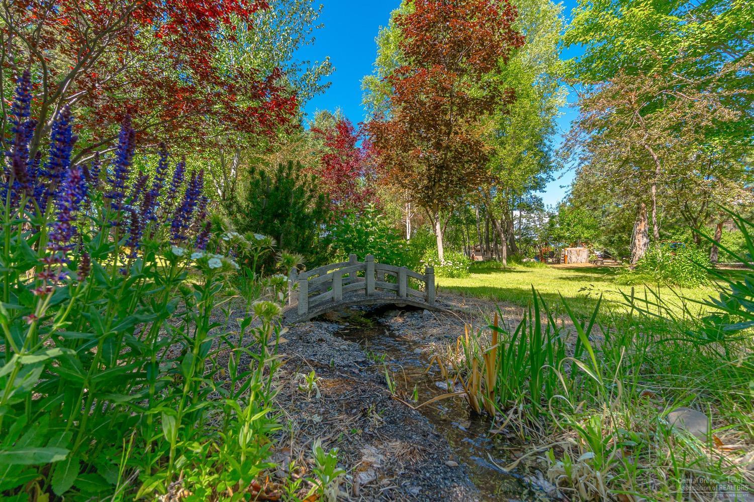 61185 Larsen Road Bend, OR 97702 - Photo 21 of 25 Additional Photo