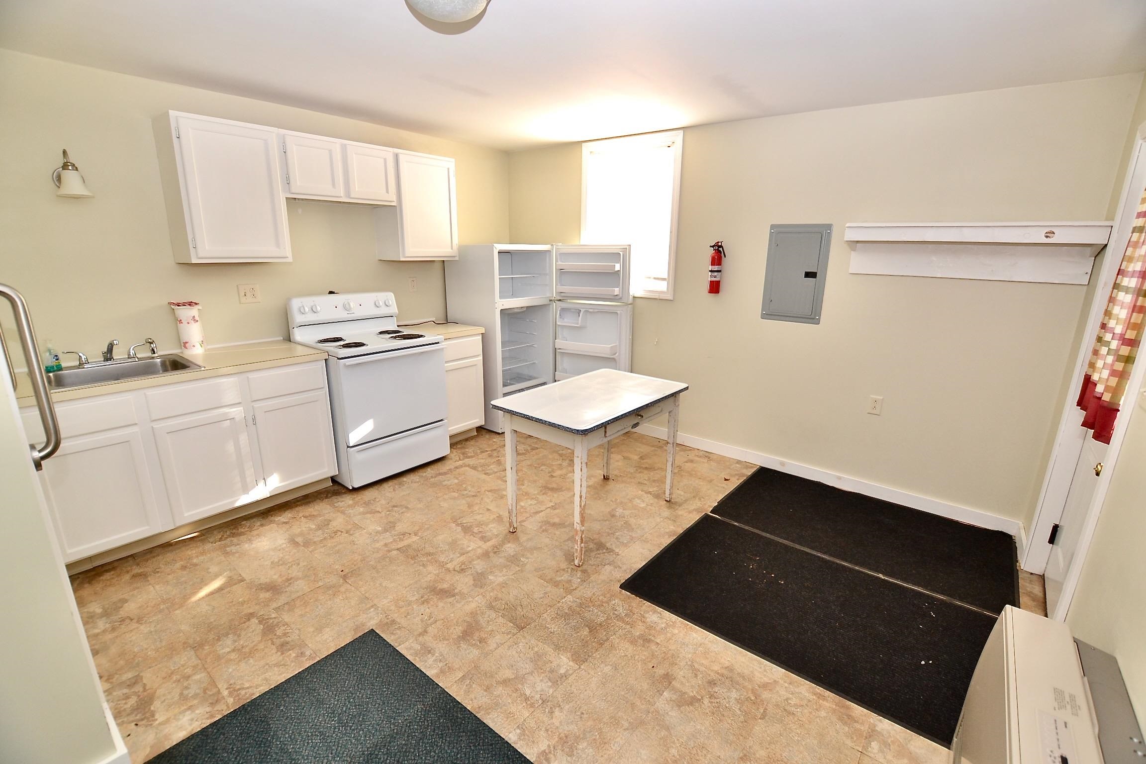 896 Highway 2 Middlesex, VT 05602 - Photo 20 of 38