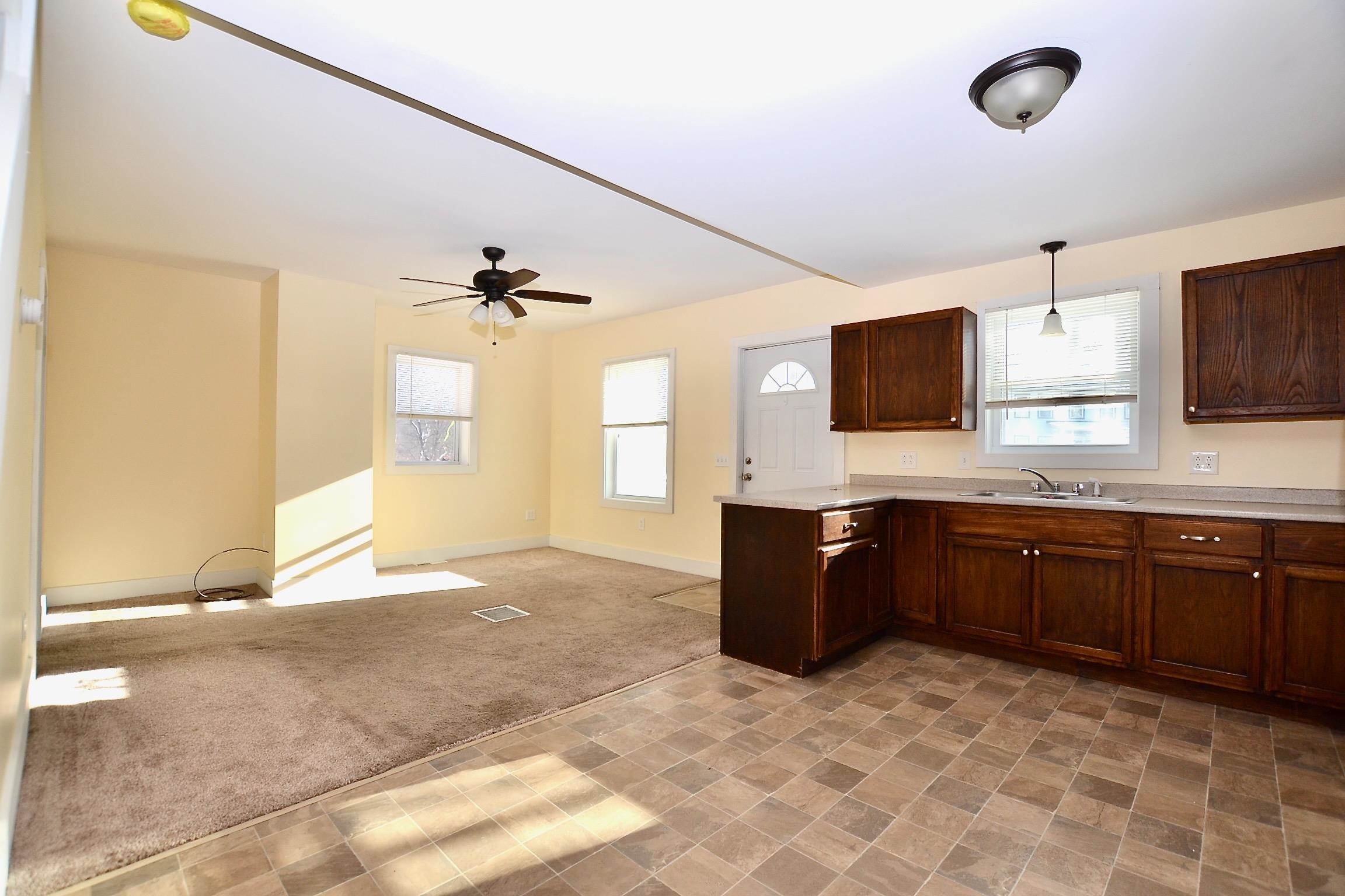 896 Highway 2 Middlesex, VT 05602 - Photo 7 of 38