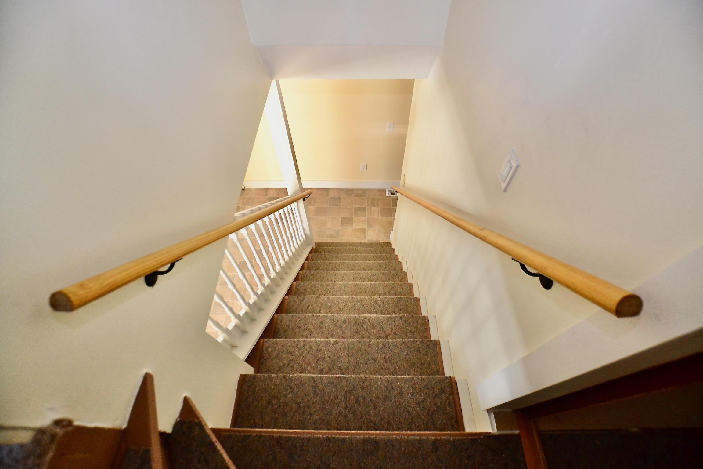 896 Highway 2 Middlesex, VT 05602 - Photo 9 of 38