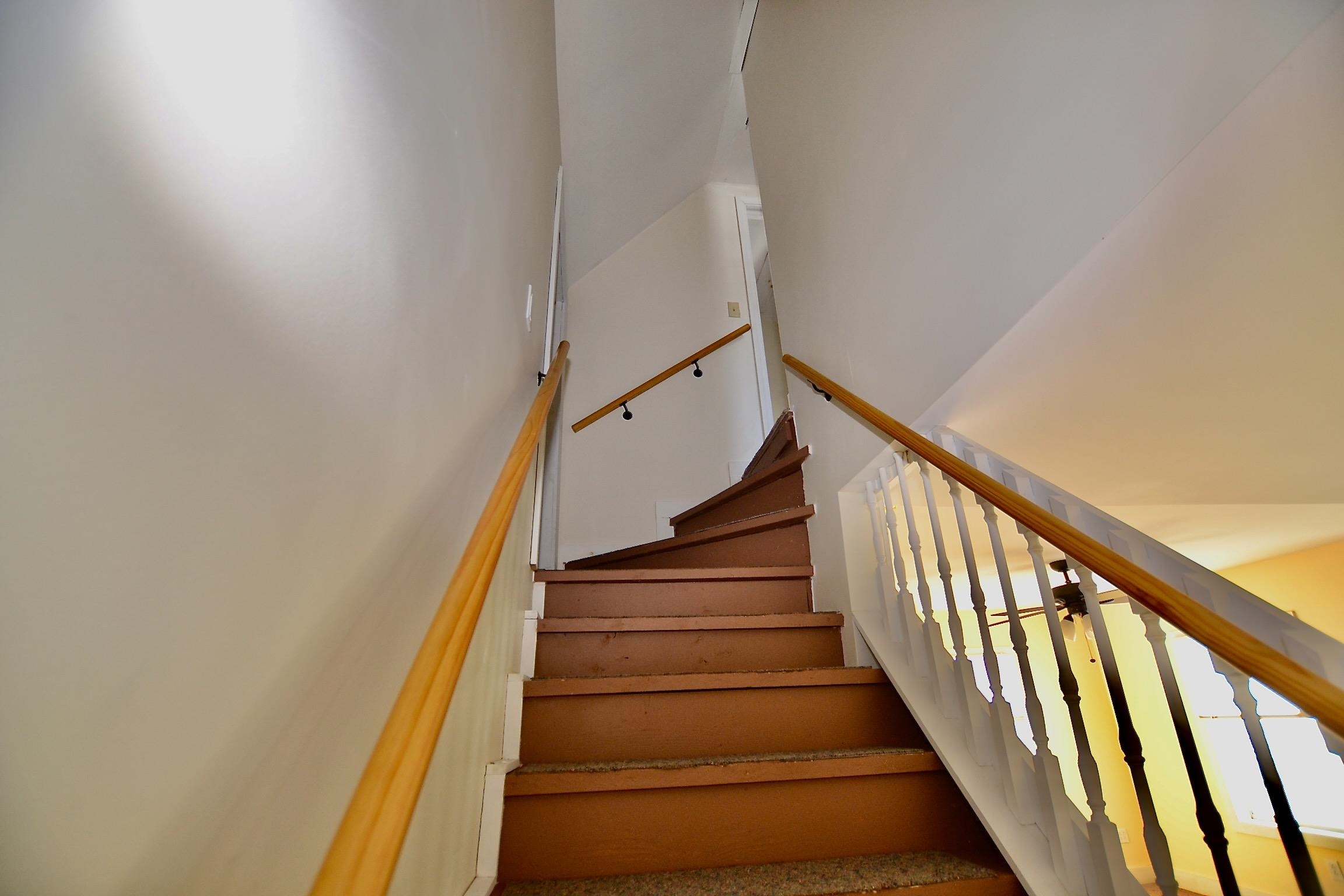 896 Highway 2 Middlesex, VT 05602 - Photo 10 of 38