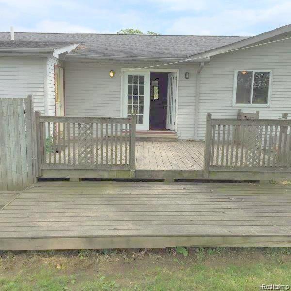5662 Hinchey Road Howell, MI 48843 - Photo 16 of 23 16.jpg
