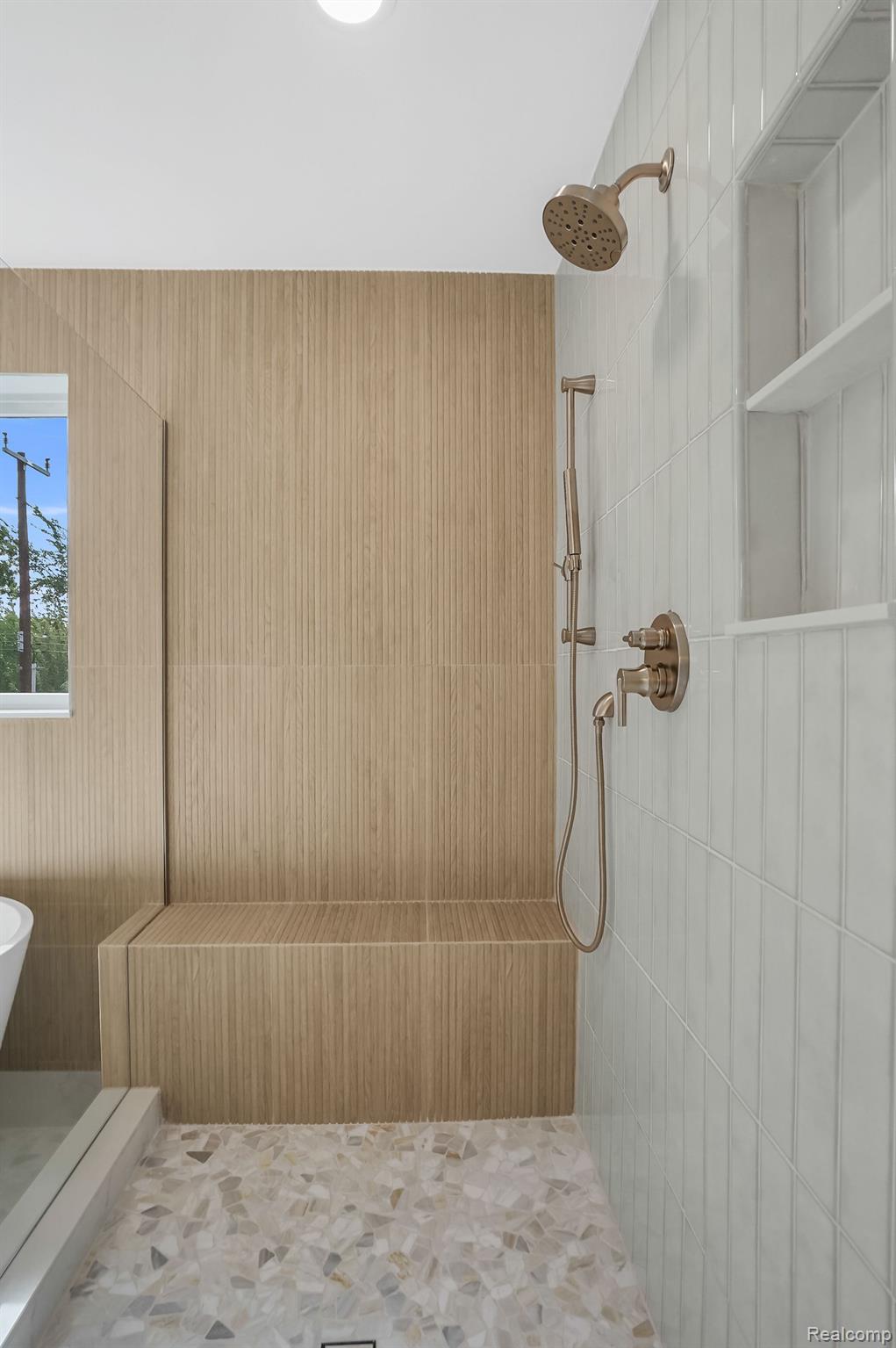 3815 Kent Road Royal Oak, MI 48073 - Photo 47 of 71 Gallery Image 47