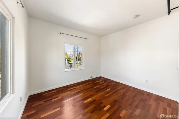 $2,650 | 906 40th Street, Emeryville, CA 94608