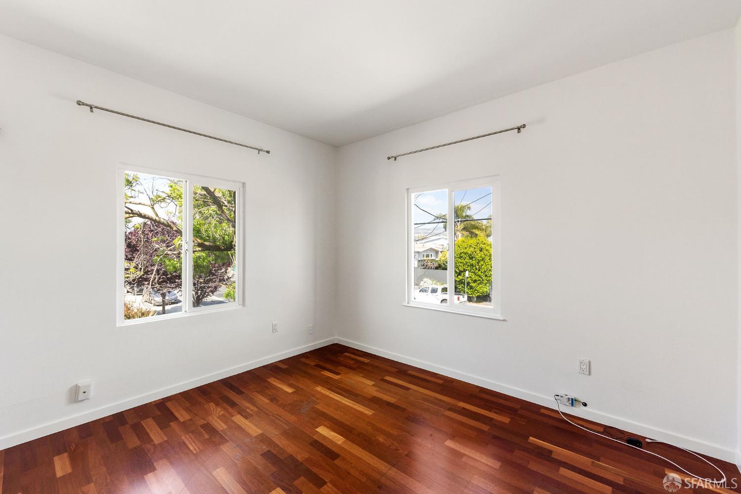 906 40th Street Emeryville, CA 94608 - Photo 16 of 27