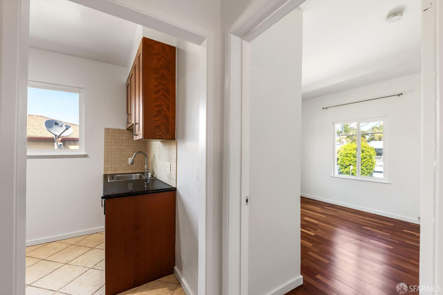 906 40th Street Emeryville, CA 94608 - Photo 17 of 27