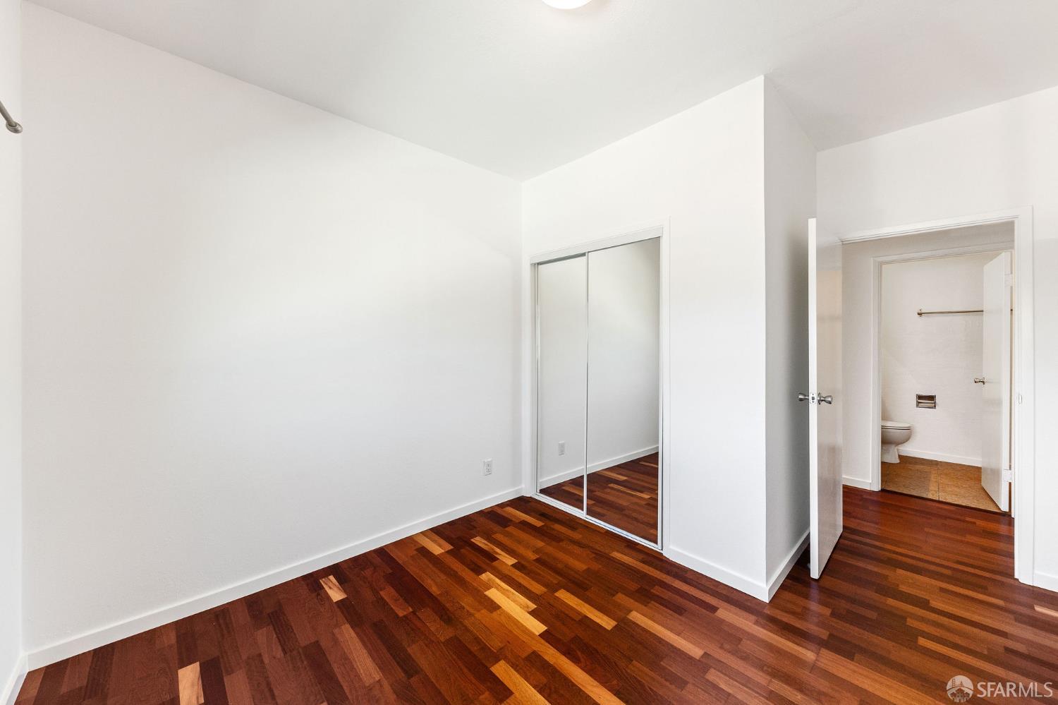 906 40th Street Emeryville, CA 94608 - Photo 18 of 27