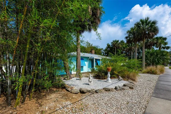 $3,450 | 705 North Peninsula Avenue, New Smyrna Beach, FL 32169