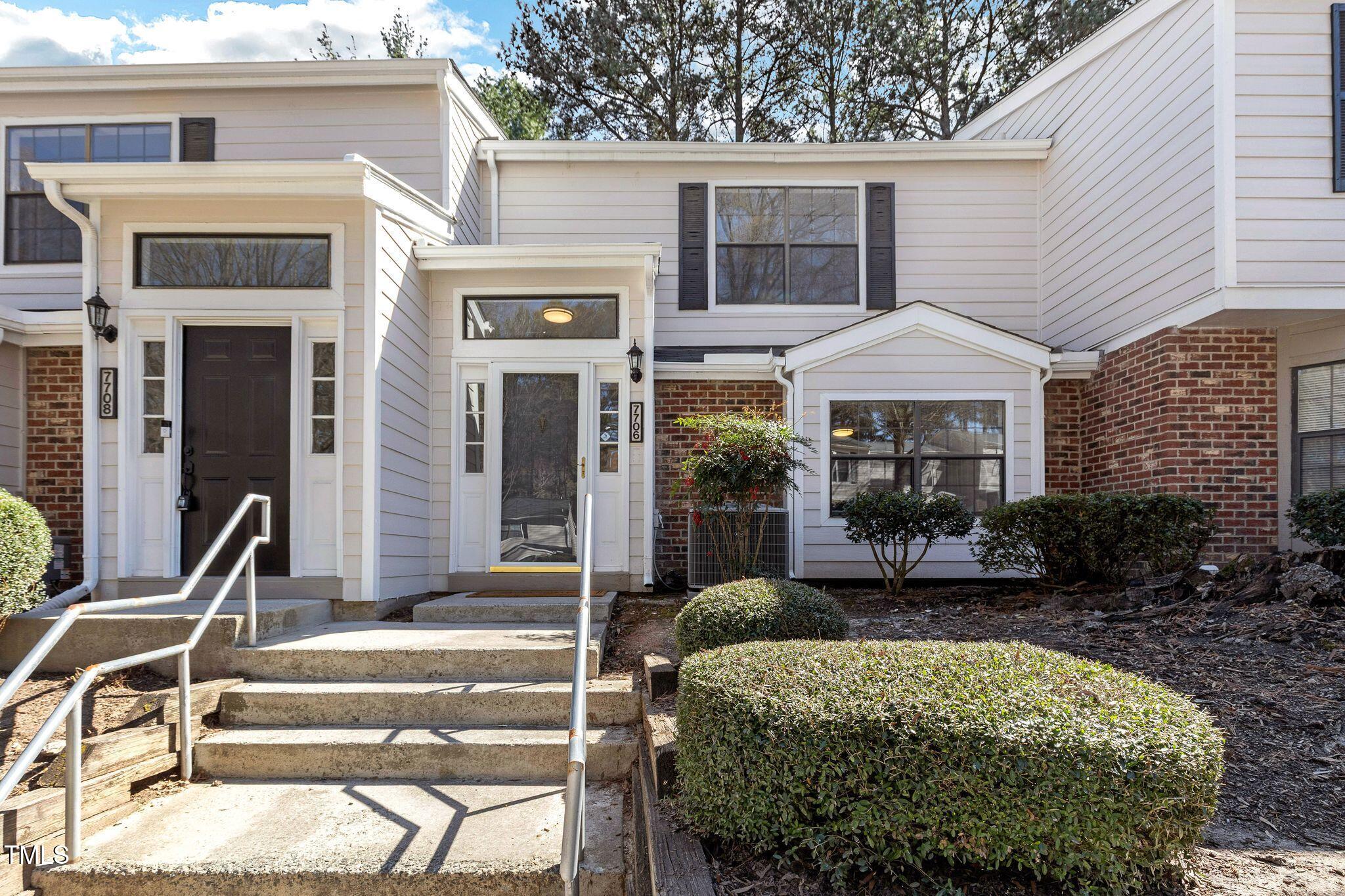 7706 Falcon Rest Circle Raleigh, NC 27615 - Photo 2 of 27 7706_Falcon_Rest_Cir_Raleigh_NC_27615_US
