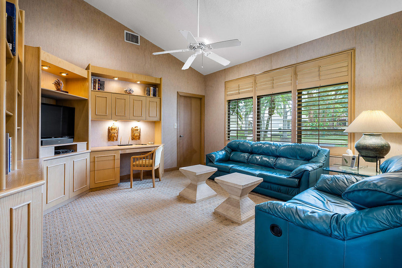 2251 Northwest 59th Street Boca Raton, FL 33496 - Photo 9 of 48 014-2251NW59thStreet-BocaRaton-FL-small
