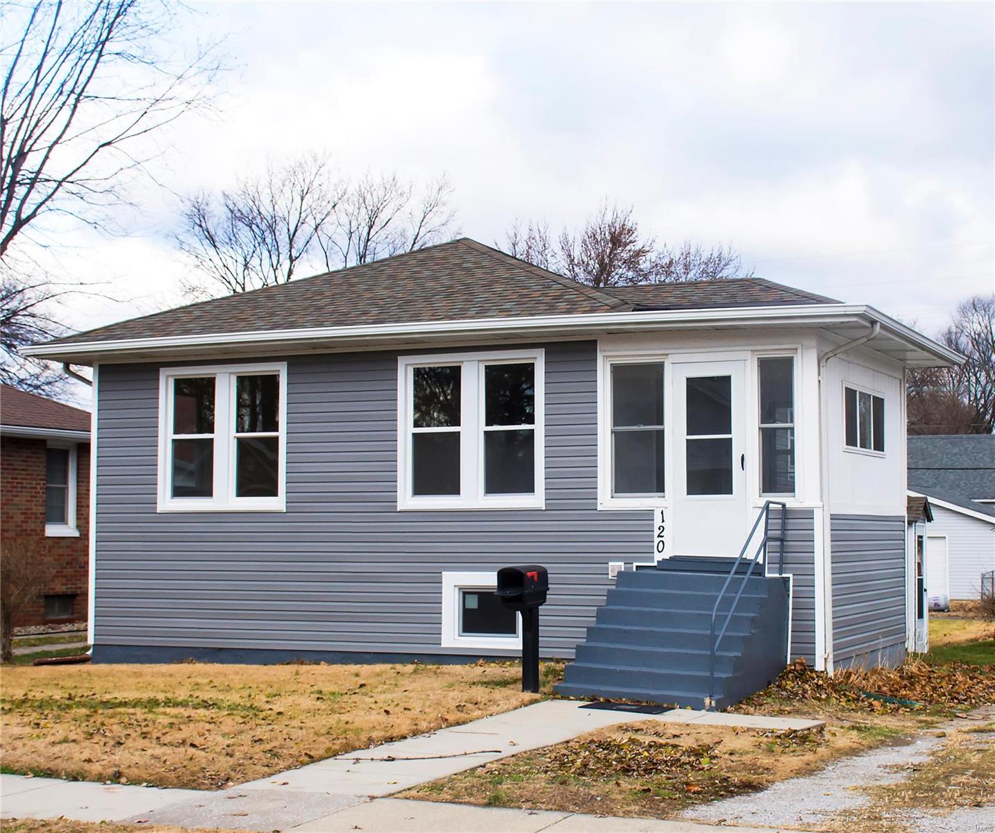 120 East 1st Street Roxana, IL 62084 - Photo 1 of 18 Gallery Image 1