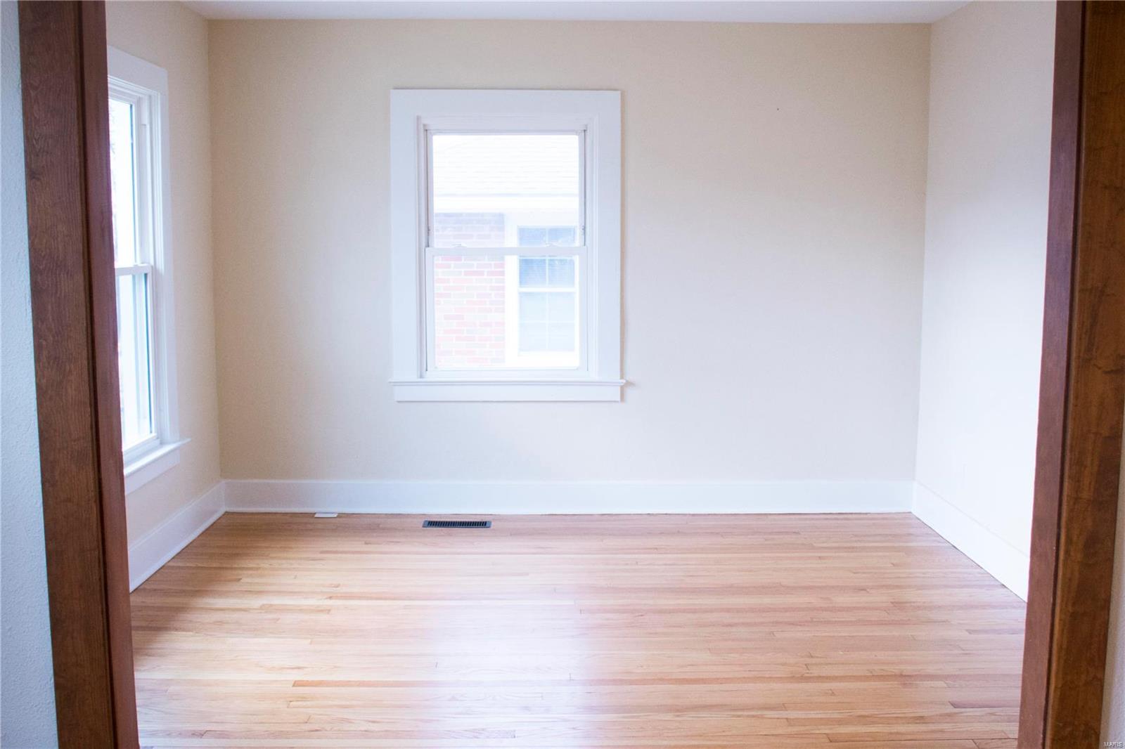 120 East 1st Street Roxana, IL 62084 - Photo 10 of 18 Gallery Image 10
